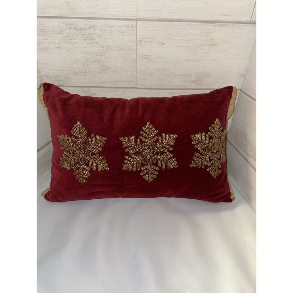 Pier 1 Beaded Christmas Throw Accent Pillow Snowflake Holiday Red Gold Rectangle